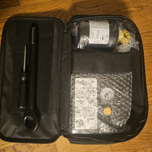 타이어공기압충전기세트팝니다