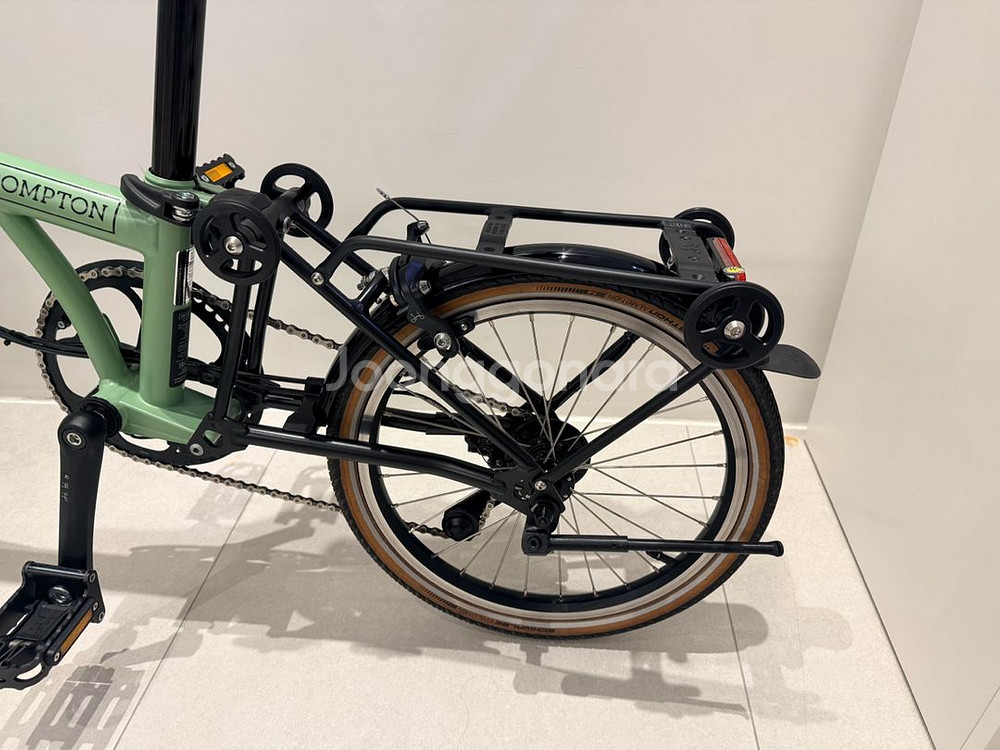 브롬톤 24년 일렉트릭 4단 마차그린 판매--6