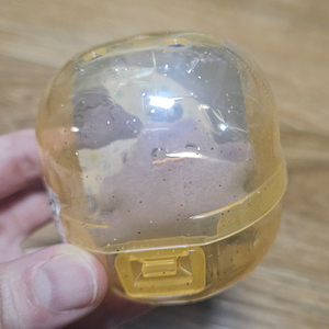 포켓몬 팝업스토어 메타몽 마그넷 가챠 피규어