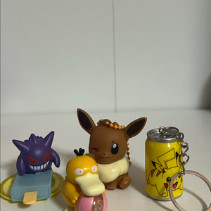 포켓몬스터 팬텀 고라파덕 이브이 피카츄 피규어