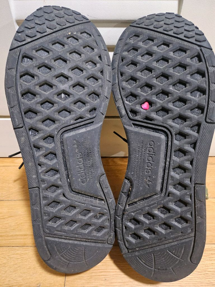 아디다스 nmd v3 고어텍스 275 운동화--4