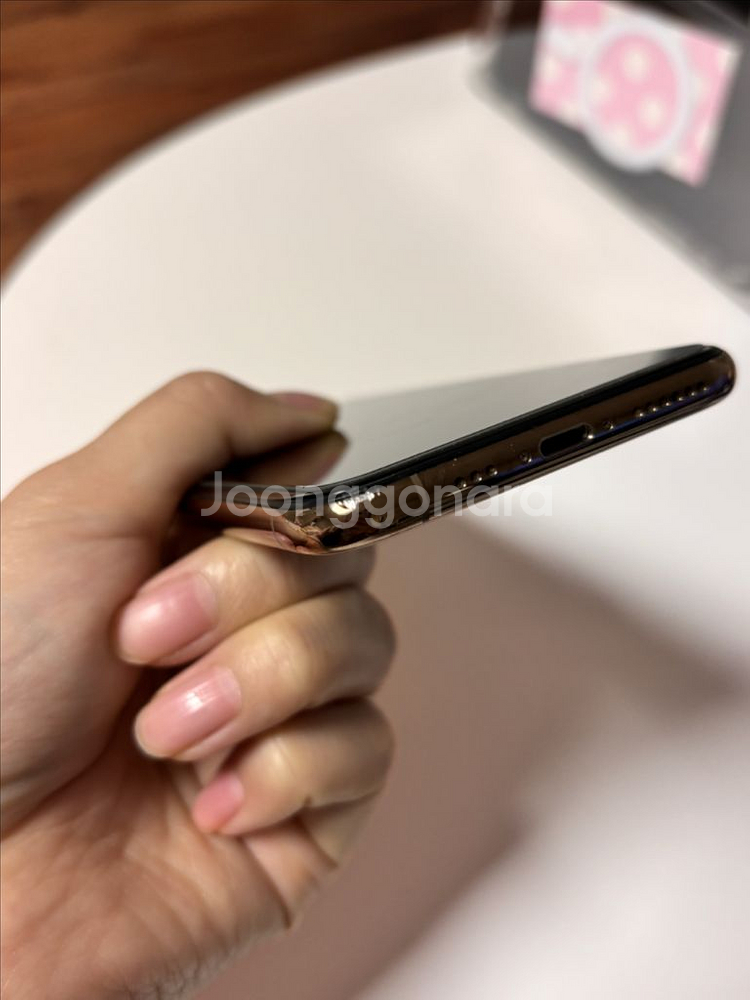 아이폰 XS 골드 256gb 배터리 75%(페이스 아이디안됨)--8
