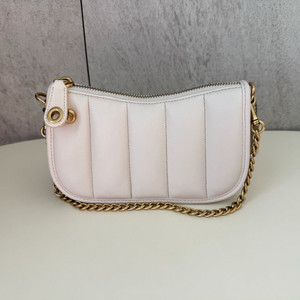 코치 스윙어20 체인백