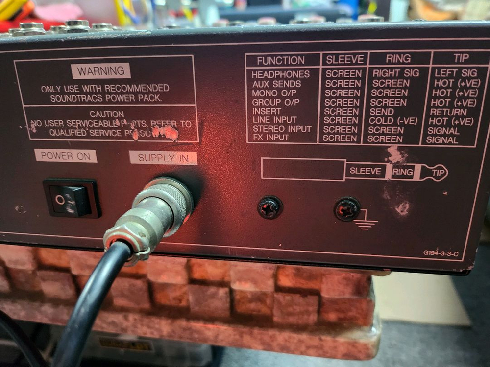 영국.토파츠16채널믹서--5