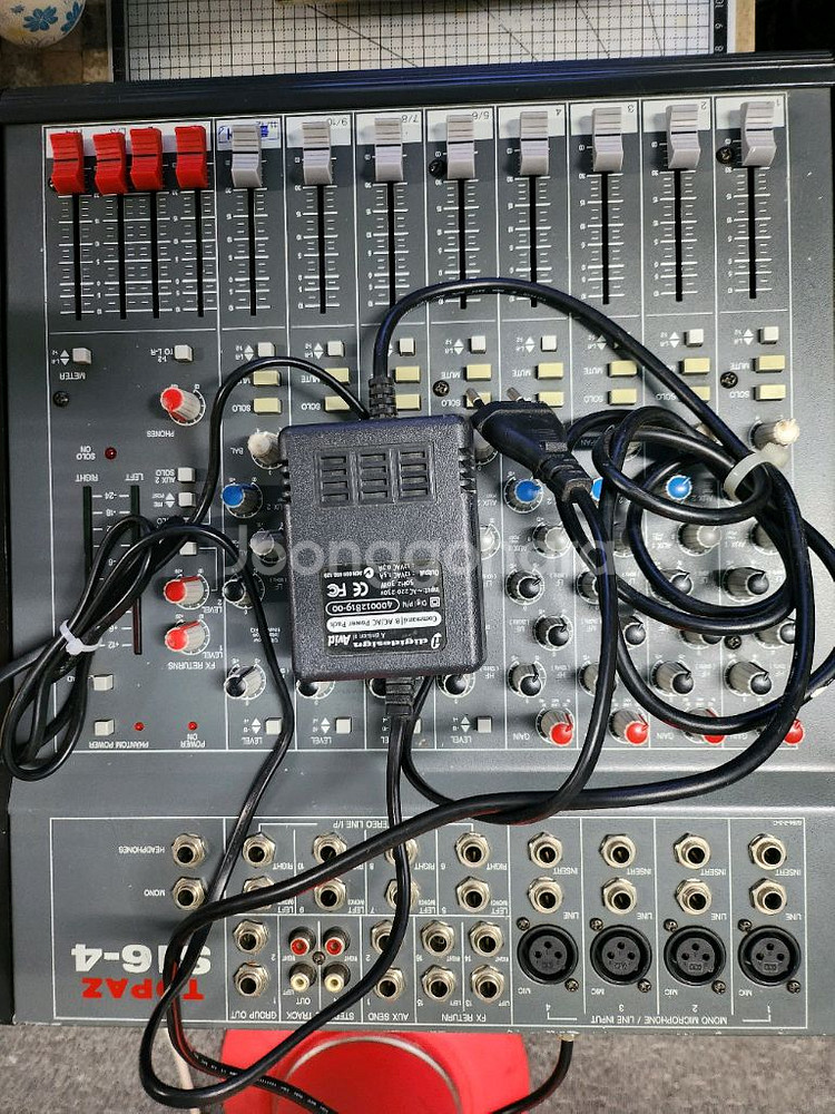 영국.토파츠16채널믹서--4