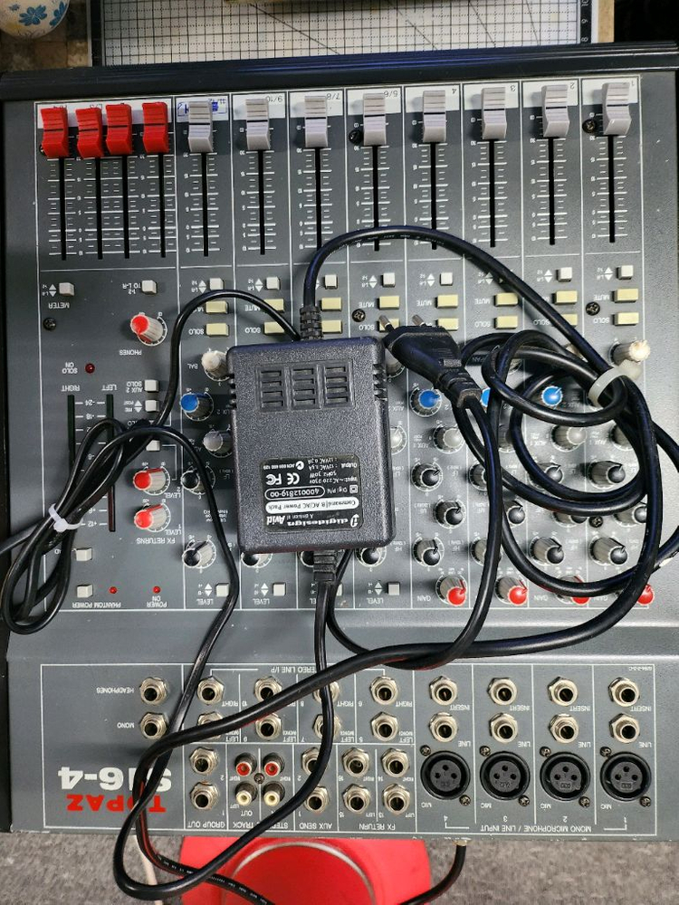 영국.토파츠16채널믹서--4