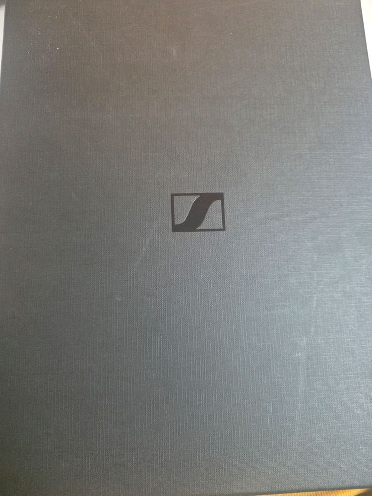 젠하이져 HD820 헤드폰--2