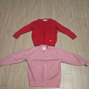 자라 +H&M아동 120사이즈 니트 2벌 세트
