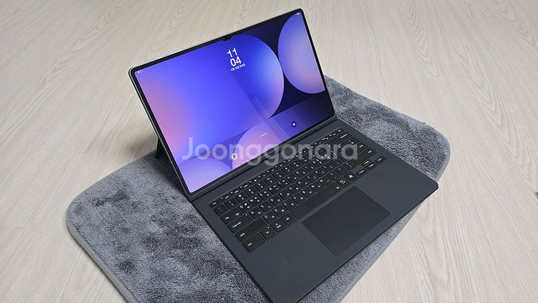 갤럭시탭 S10 울트라 문스톤그레이 wifi 1Tb테라 + 정품 키보드북커버--8