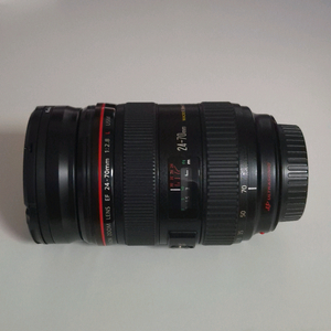 캐논 EF 24-70mm F/2.8L 렌즈