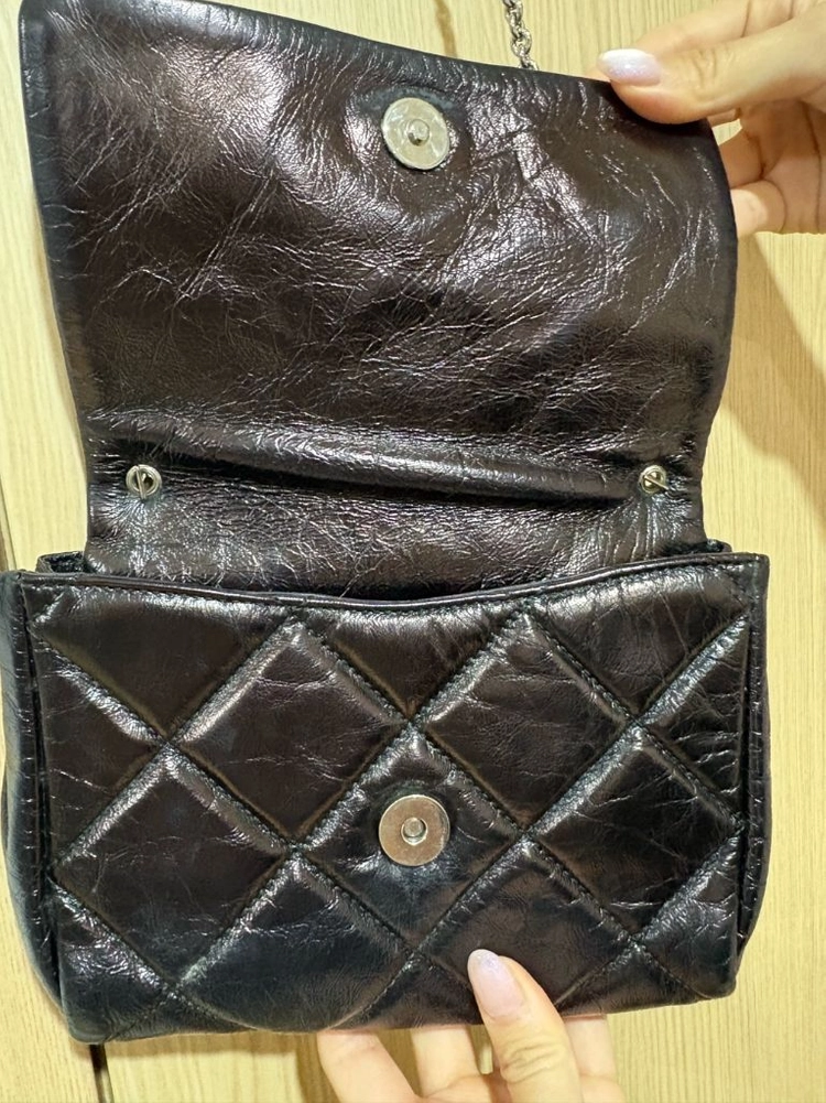 페레가모 퀼팅 체인백 이미지
