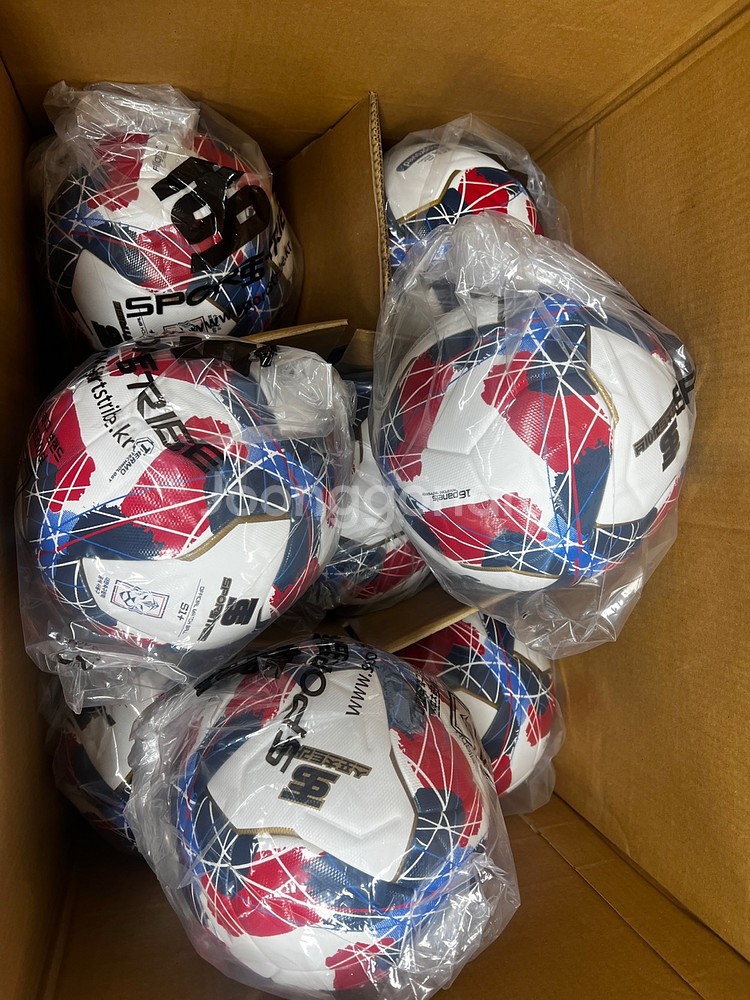 스포츠트라이브 축구공 4호, 5호 판매합니다.--2