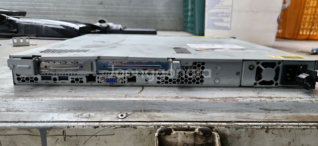 HP DL20 G9 2베이 서버--2