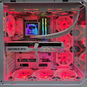 9800X3D 갤럭시RTX5080 32g 2TB 고사양 게이밍 어항PC