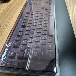 로지텍 G PRO X 게이밍 키보드 키 잘안됨 부품용으로판매합니다