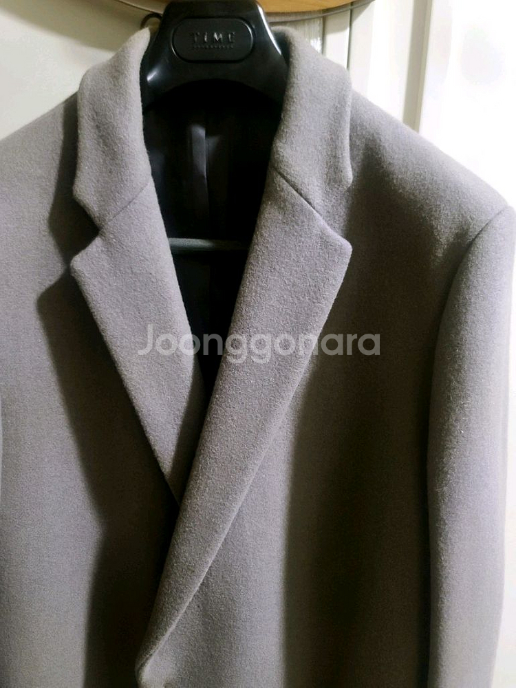 지오지아 And Z / 앤드지 세미오버핏 오트밀 그레이 사선 크롬비 반더블 코트 / 100~105--8