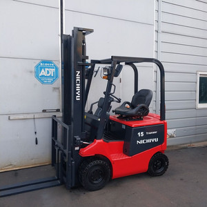 니찌유 전동지게차 1.5톤 2단4000MM 사이드쉬프트장착 3800시간사용 2017년식상품배터리