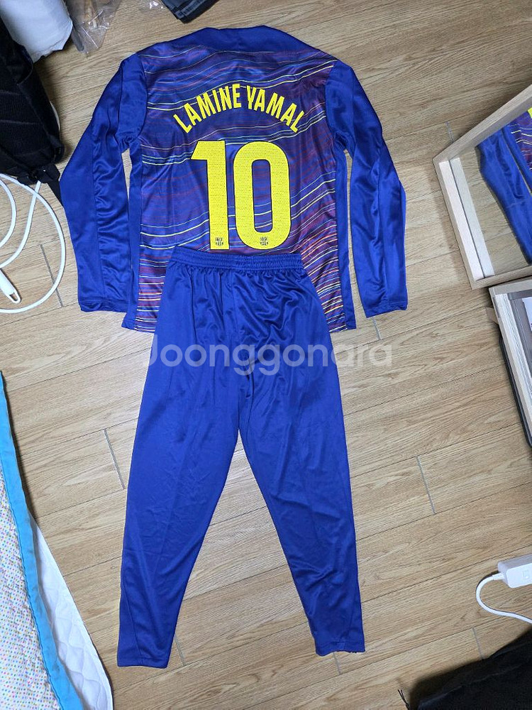 25-26시즌 바르셀로나 라민야말 축구 유니폼 축구복 상하의세트(긴팔+긴바지) 새상품 판매(시이즈 100)--1