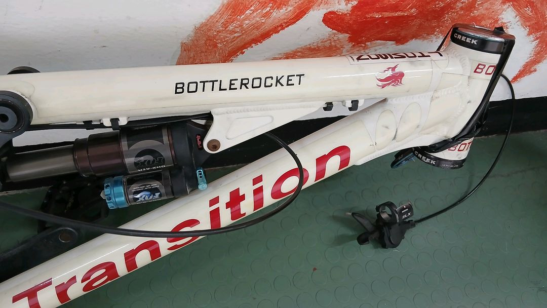 트레지션보틀로켓--2