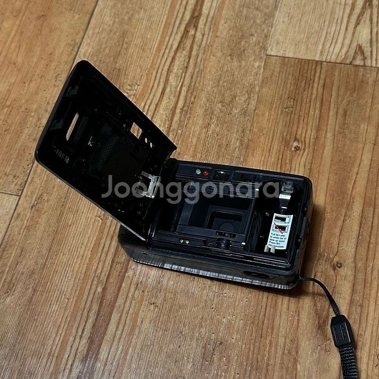 폴라로이드 필름 카메라--6