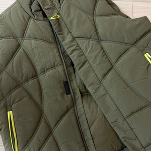 오클리 Oakley hyland O puff 남성 패딩베스트 XXL 이미지