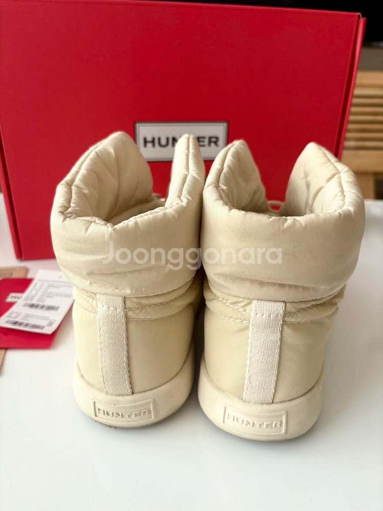 헌터 인/아웃 패딩 부티 캔버스크림 230사이즈--1