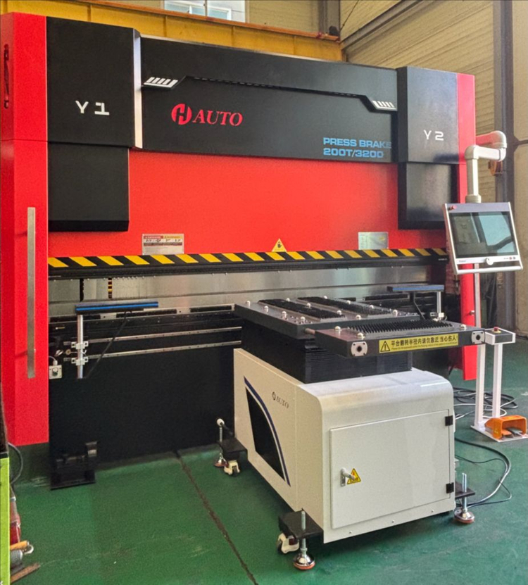 CNC절곡기 200톤 3200 이미지