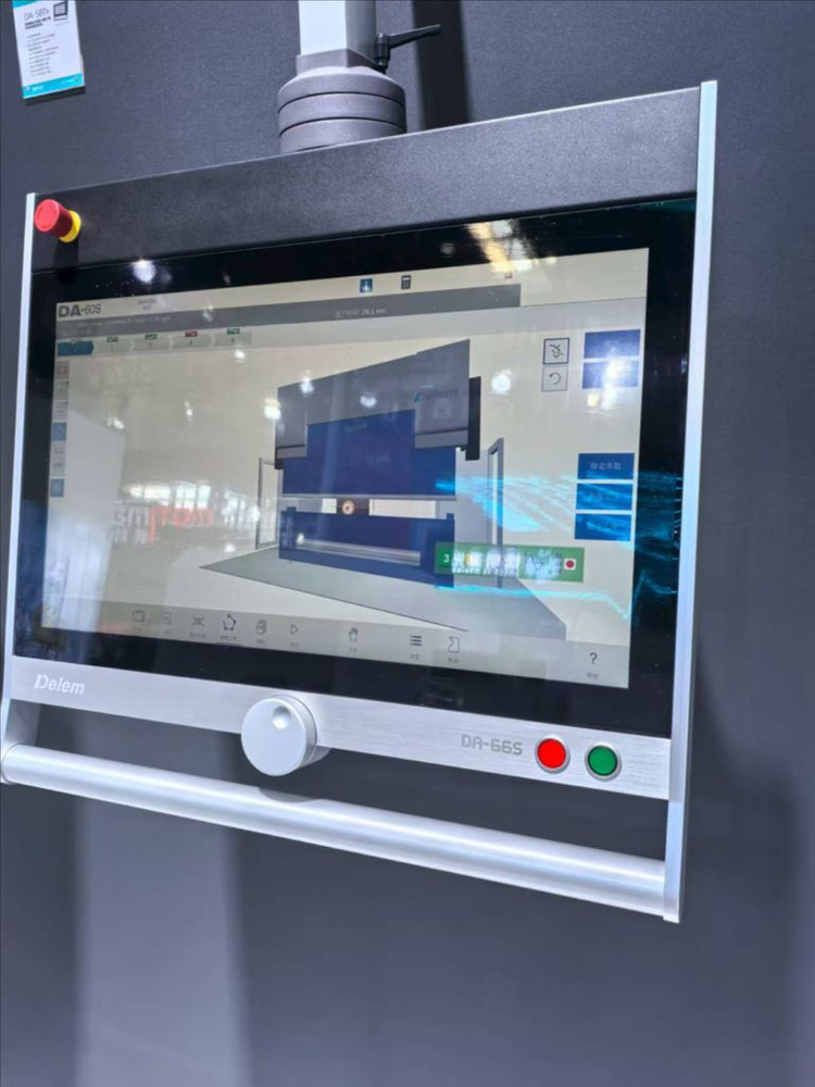 CNC절곡기 200톤 3200 이미지