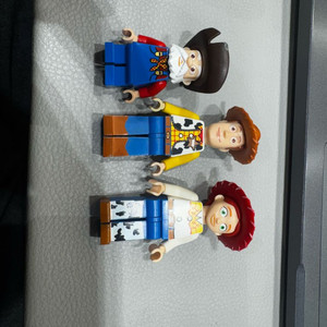 레고 토이스토리 피규어(스팅키,우디,제시)