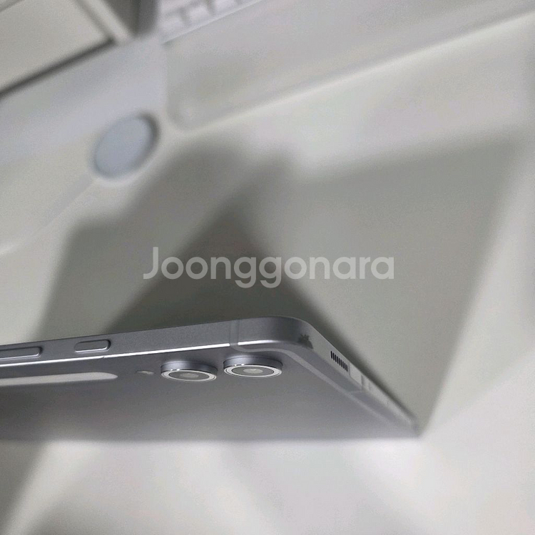 갤럭시탭s10+ 5g 실버 + 정품 키보드 화이트--8