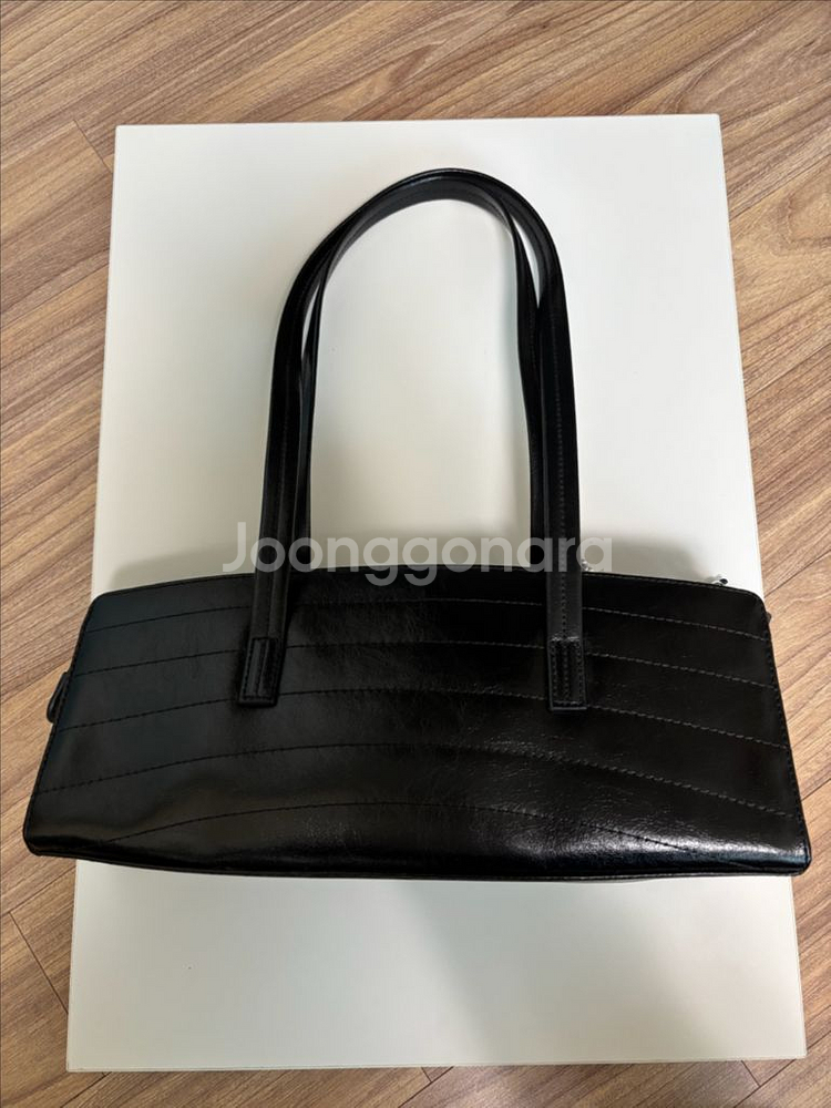 루이까또즈 x 먼데이에디션 숄더백 HT1CD02BL--1