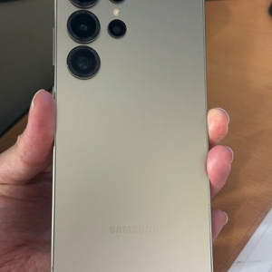 갤럭시 S25 울트라 512GB 자급제 판매합니다.