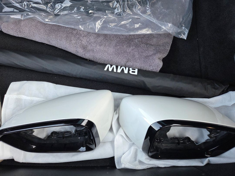 BMW G26 사이드미러 커버 . 그릴--1