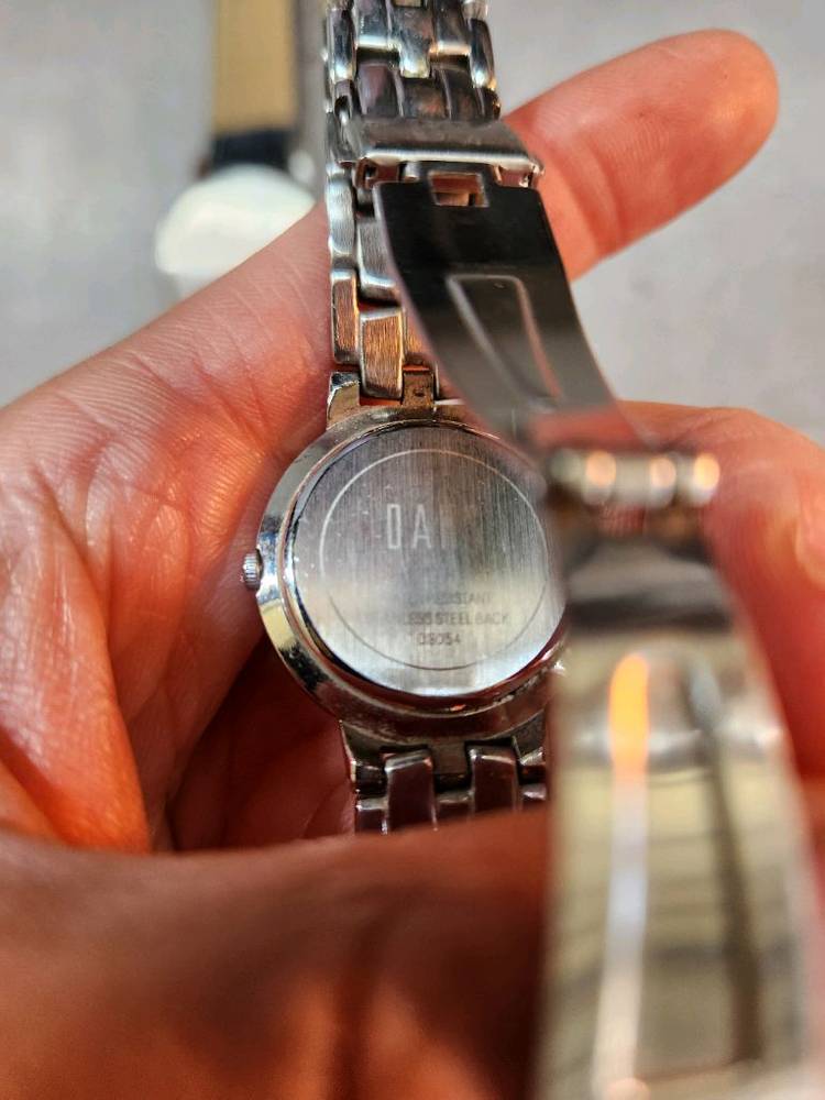 닥스 손목시계 남성용/여성용 2개 일괄 이미지