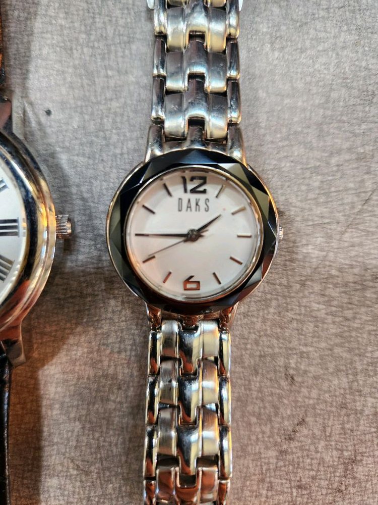 닥스 손목시계 남성용/여성용 2개 일괄 이미지