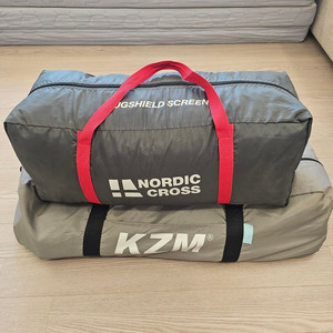 카즈미 알피쿨 각종캠핑용품 가스통 에어매트 등등 외 많아요 이미지