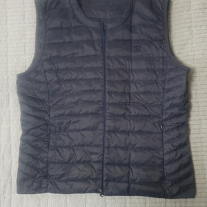 TREBISE 남성 패딩 조끼 100