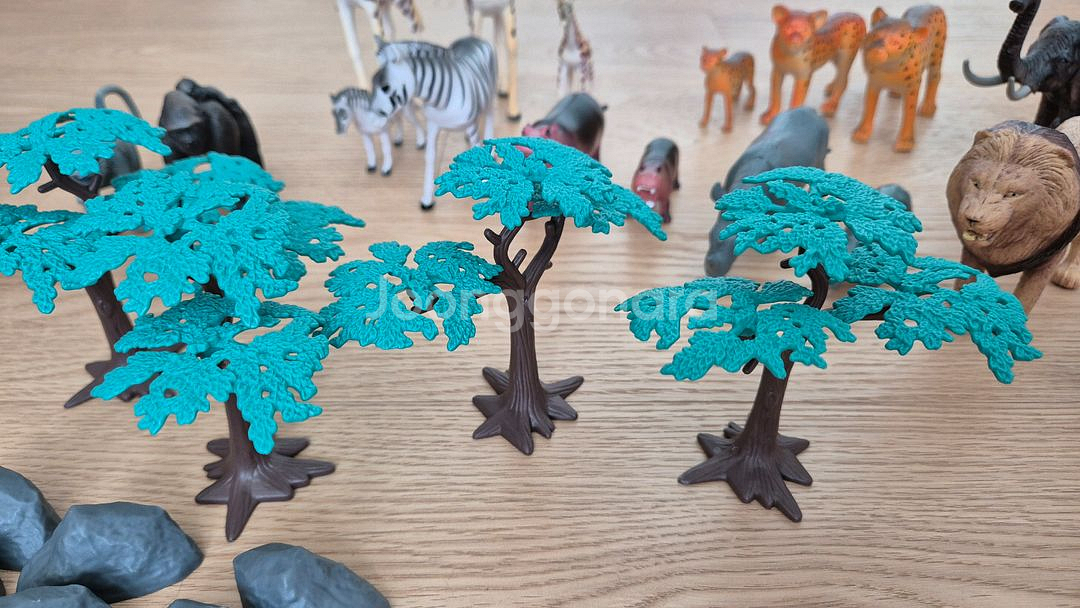 내셔널지오그래픽 키즈 책 전권 & 동물 피규어 세트--4