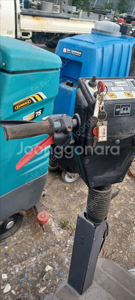 탑승식 청소차 건식 카펫트 습식 엔진 전동 청소기기 청소업체 ㄱㄴㄷ 청소기--7