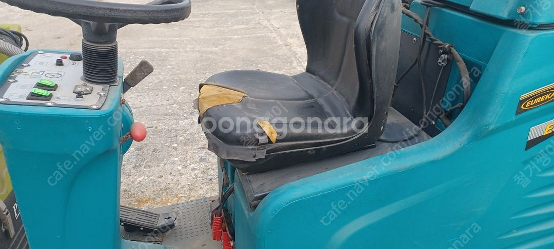 탑승식 청소차 건식 카펫트 습식 엔진 전동 청소기기 청소업체 ㄱㄴㄷ 청소기--8