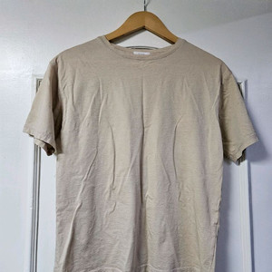 인디브랜드 베이지 실켓 반팔티셔츠 편의점 반값 택포 6천원
