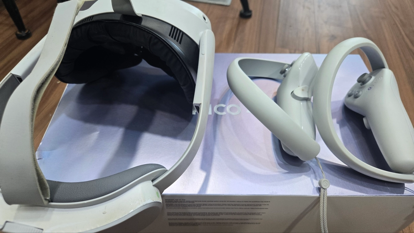 피코4 PICO4 VR 헤드셋 256GB 판매 이미지