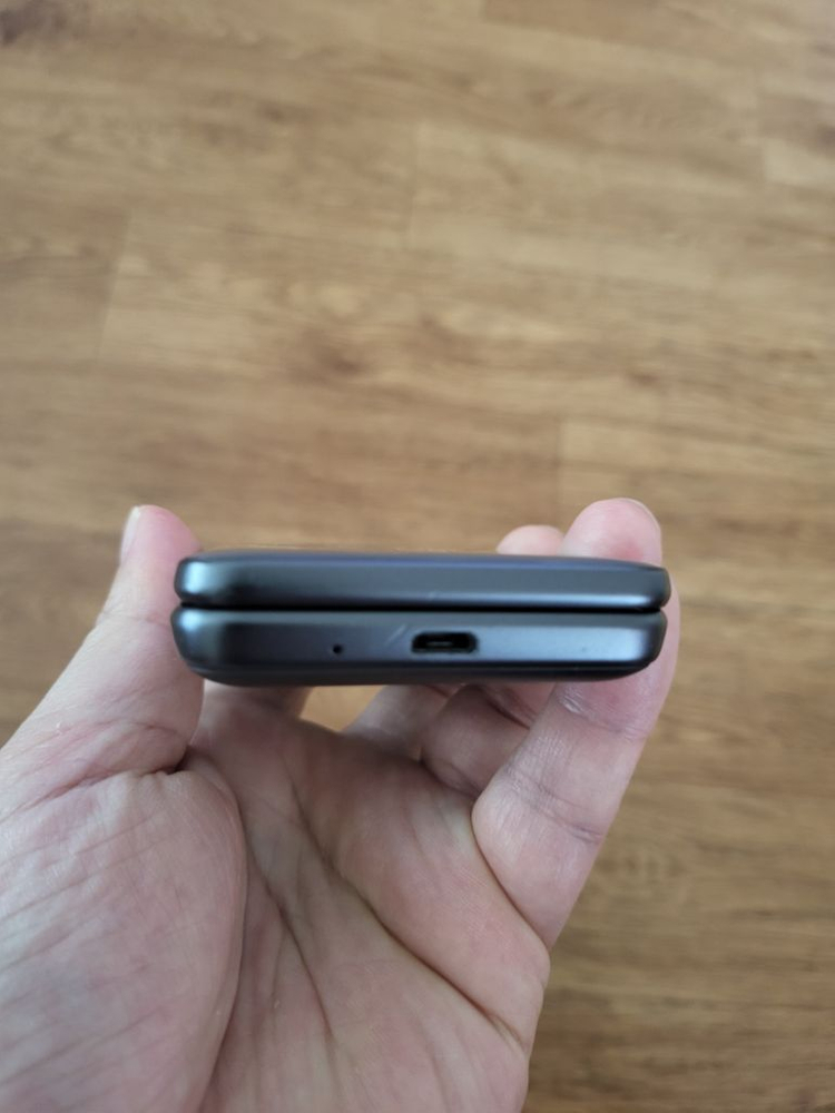 갤럭시폴더2 32기가 그레이 이미지