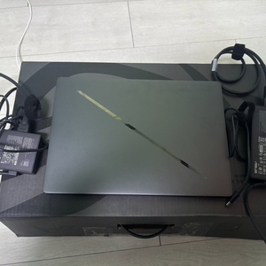 ASUS ROG 제피러스 G16 게이밍 노트북