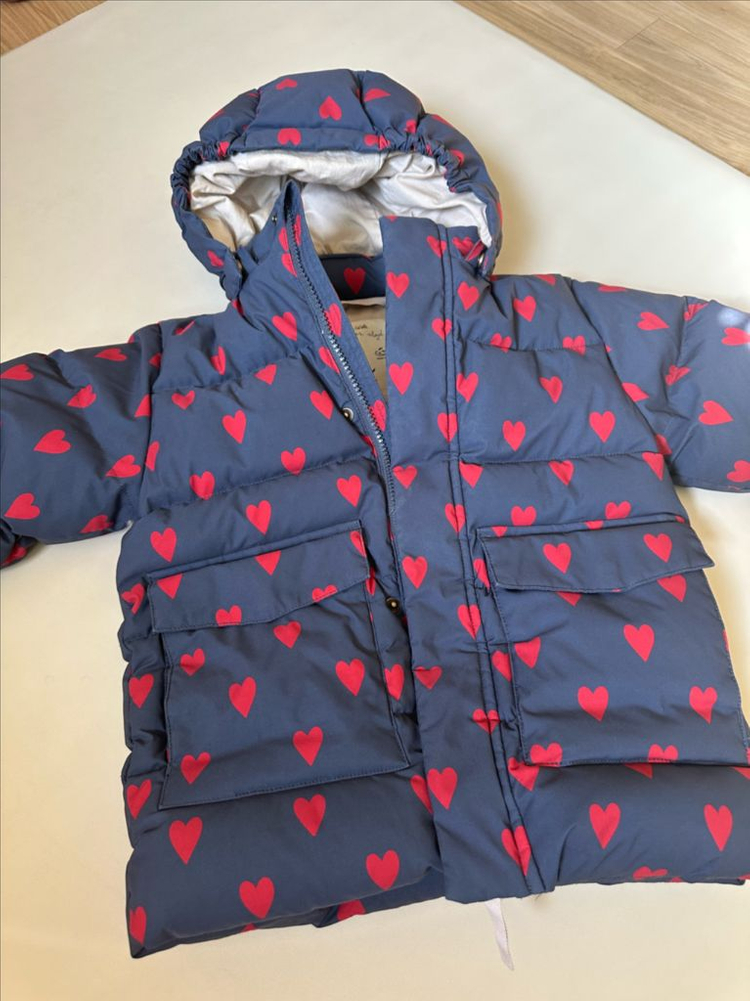 콩제슬래드 빨간하트 패딩 2Y--1