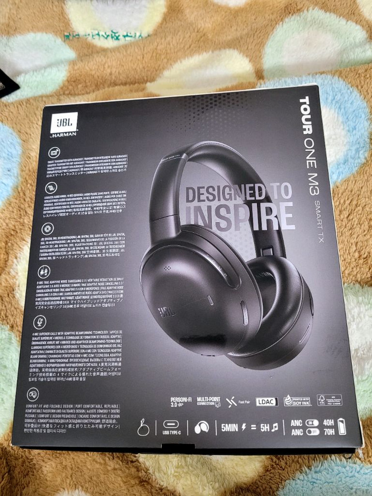 JBL TOUR ONE M3 무선 헤드폰--1