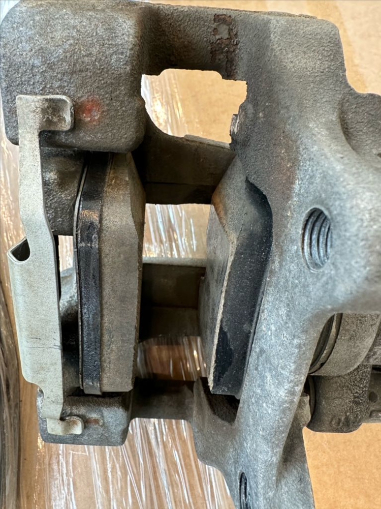 bmw 320d 브레이크 셋 팝니다--2