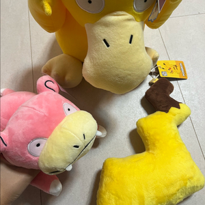 고라파덕 야돈 피카츄꼬리