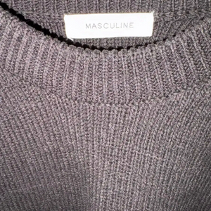 (새상품)마스큘린 벌룬니트 블랙