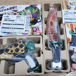 가면라이더 가이무 완구 판매합니다